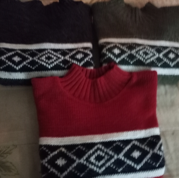 Sweater Bundle - Picture 6 of 9